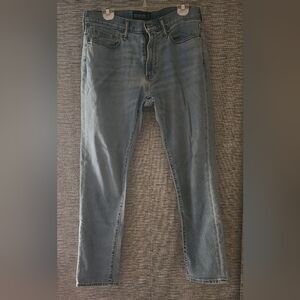 Ambercrombie and Fitch men's athletic skinny stretch jeans 32x32, new